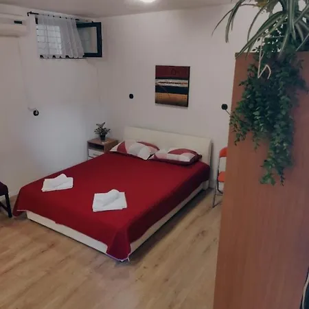 Apartment Studio Apartment In Old Town *
